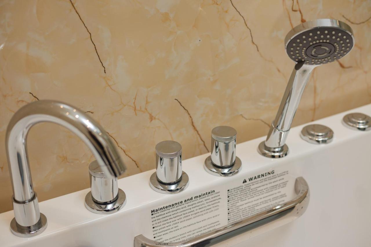 Cam Binh Hotel Quang Ninh  Zewnętrze zdjęcie